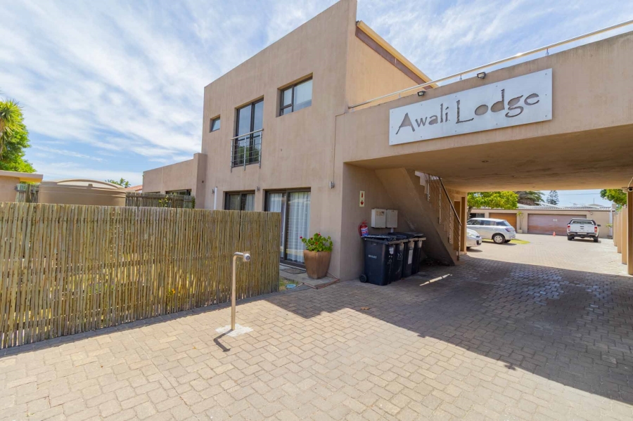 To Let 0 Bedroom Property for Rent in Table View Western Cape